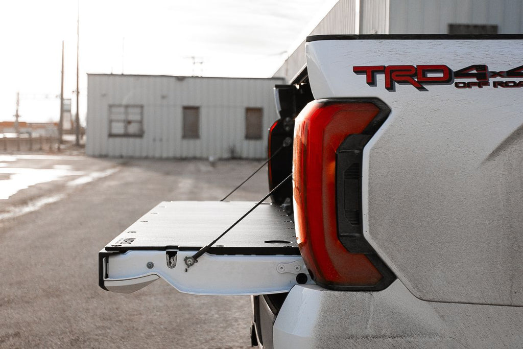 Tailgate insert NORD for pickup