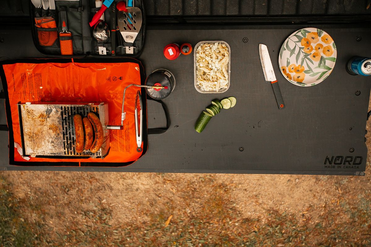 Tailgate insert NORD for pickup